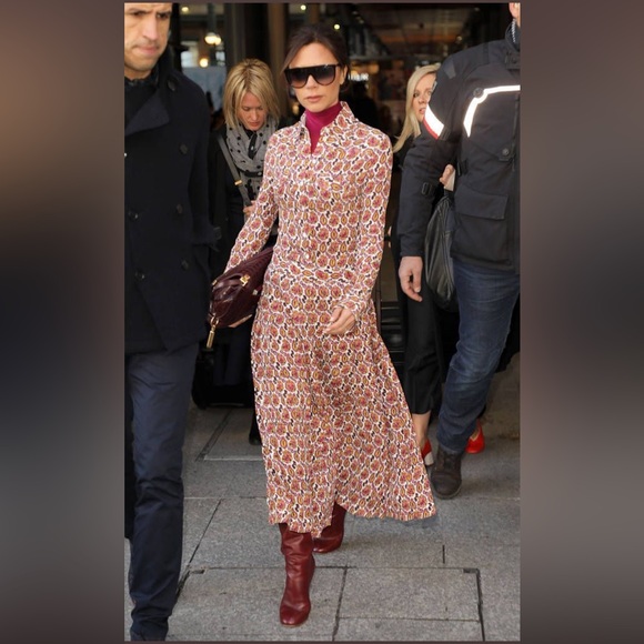 Victoria Beckham Dresses & Skirts - 2 piece Victoria Beckham Silk Blouse and Skirt set